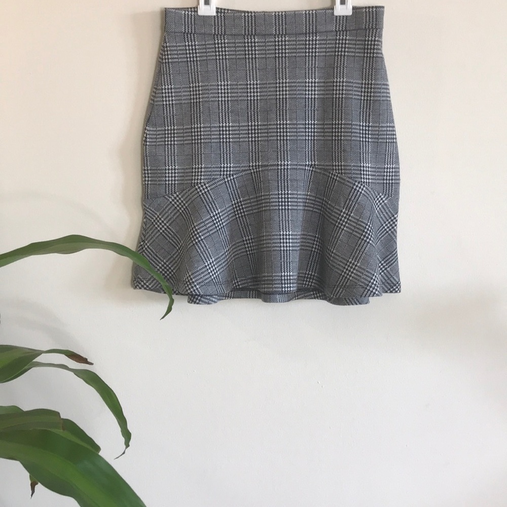 Peplum skirt